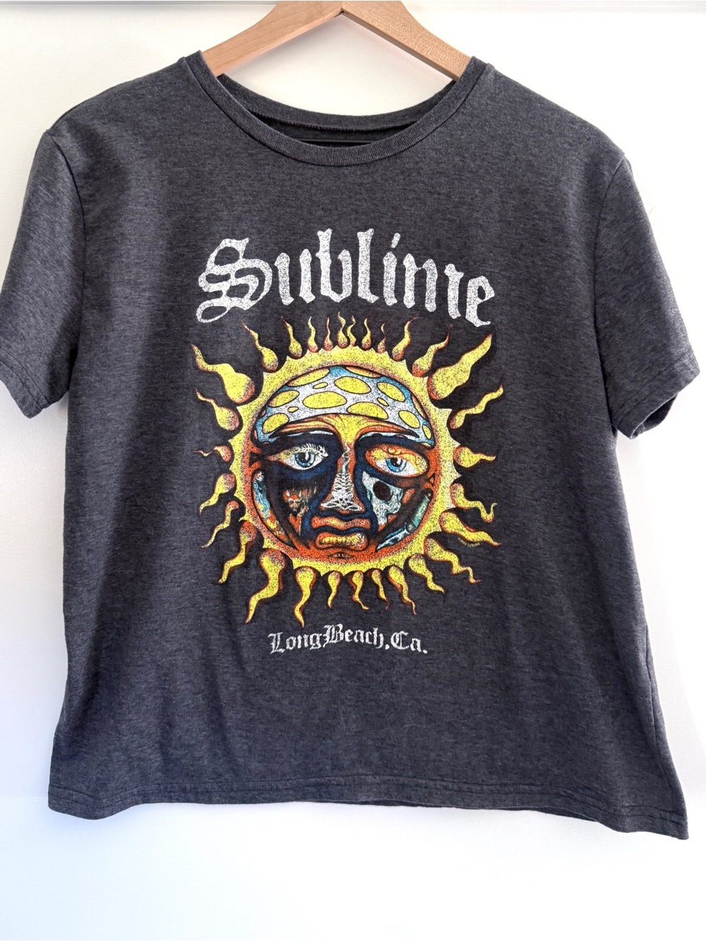 Sublime Band Tee Long Beach CA Graphic T-Shirt Women’s Gray Sun Face Tee
